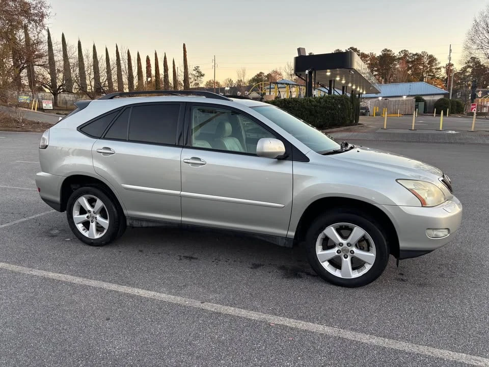 2007 Lexus RX 2nd Gen - Image 4 of 15