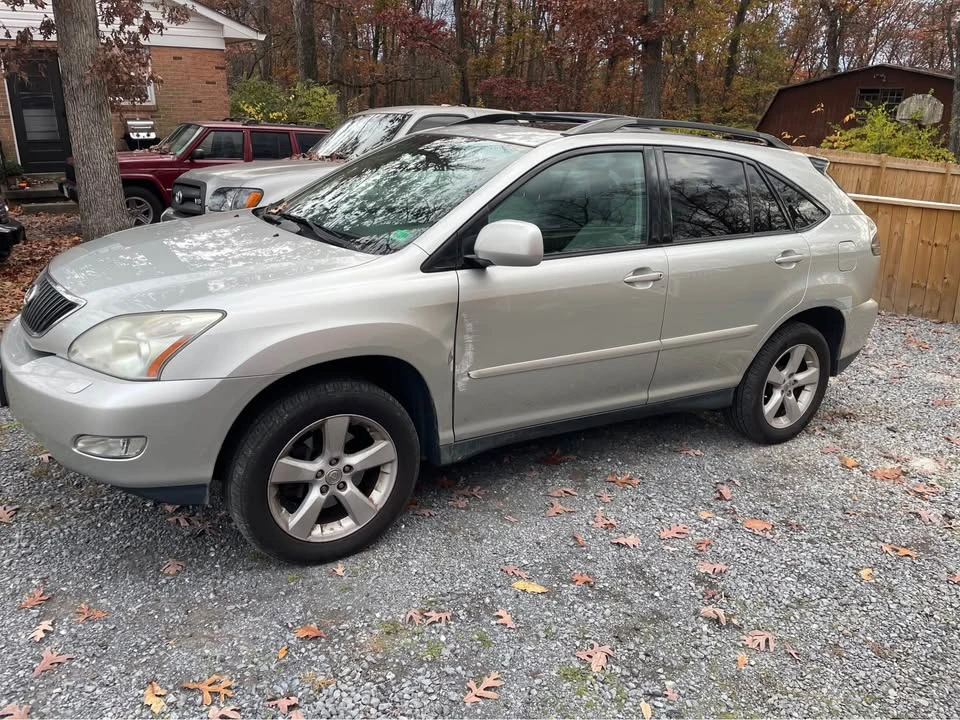 2007 Lexus RX 2nd Gen - Image 4 of 11