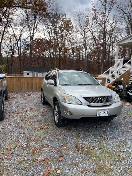 2007 Lexus RX 2nd Gen - Image 2 of 11