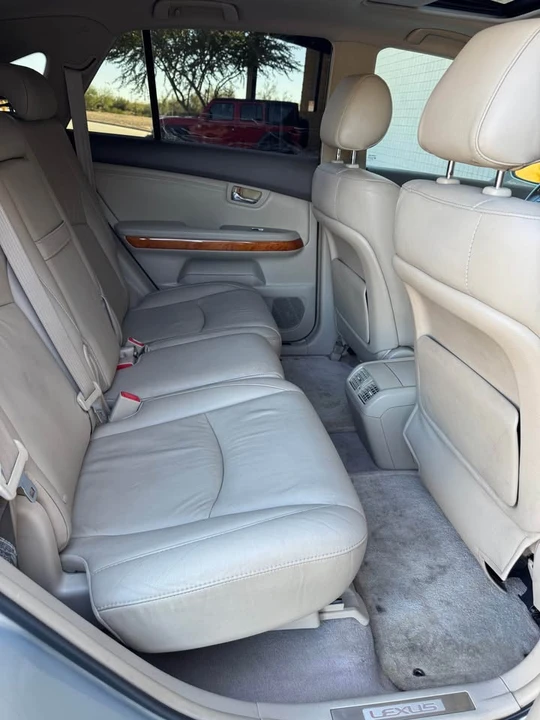 2007 Lexus RX 2nd Gen - Image 10 of 15