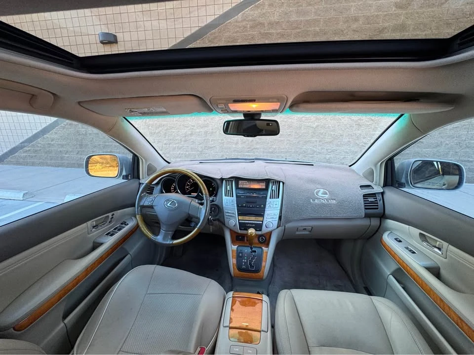 2007 Lexus RX 2nd Gen - Image 9 of 15