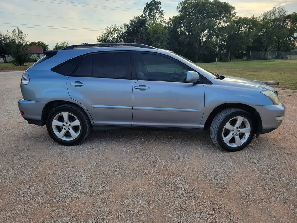 2007 Lexus RX 2nd Gen - Image 3 of 10