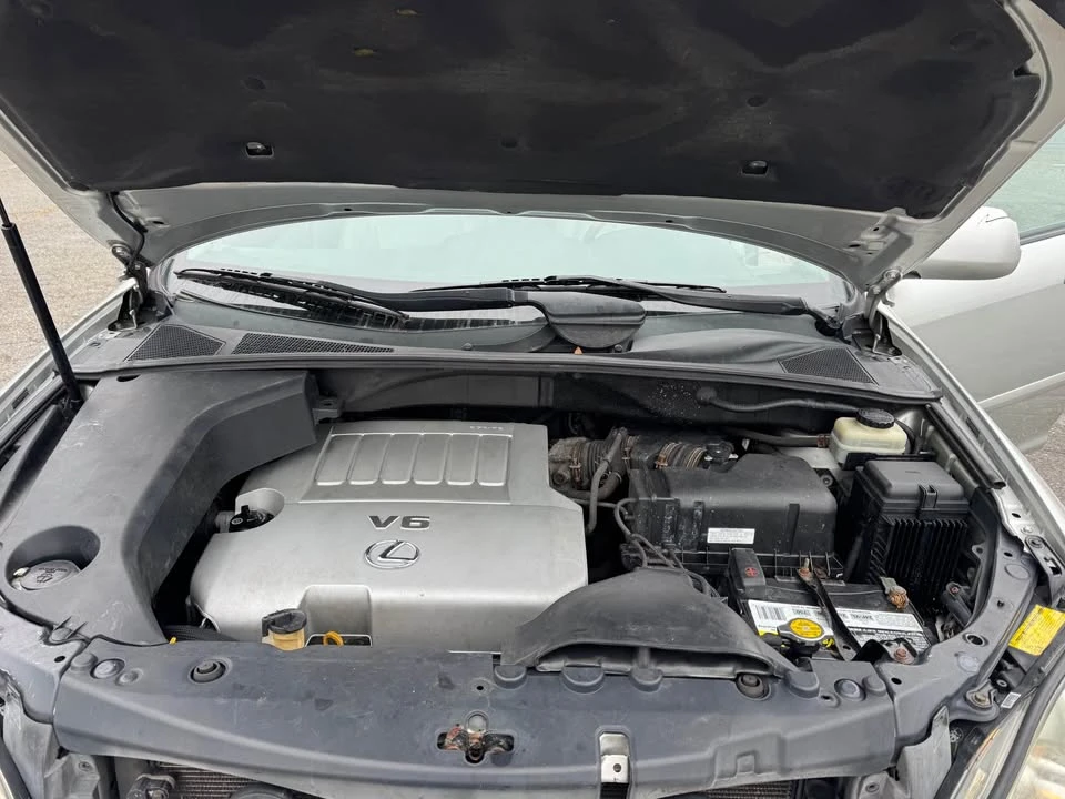 2007 Lexus RX 2nd Gen - Image 16 of 20