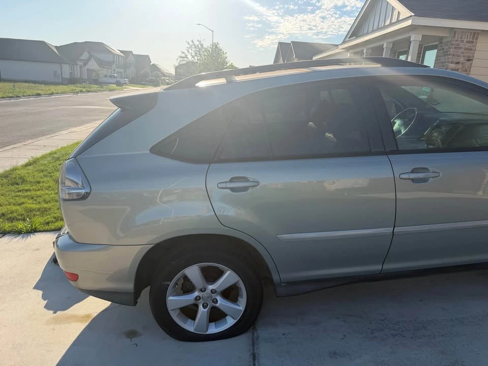 2007 Lexus RX 2nd Gen - Image 7 of 14