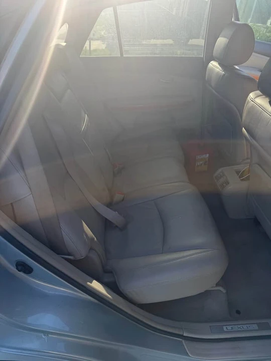 2007 Lexus RX 2nd Gen - Image 5 of 14