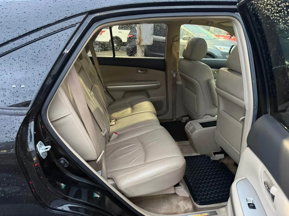2007 Lexus RX 2nd Gen - Image 11 of 18