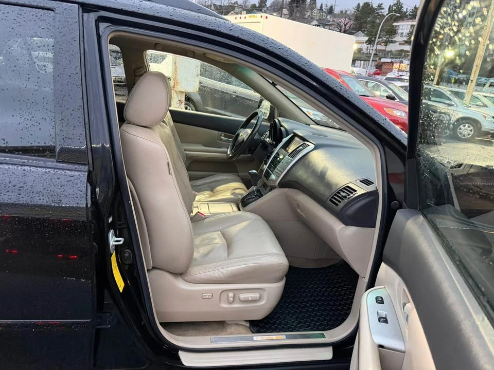 2007 Lexus RX 2nd Gen - Image 9 of 18
