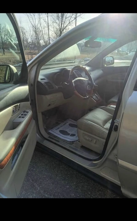 2007 Lexus RX 2nd Gen - Image 3 of 6