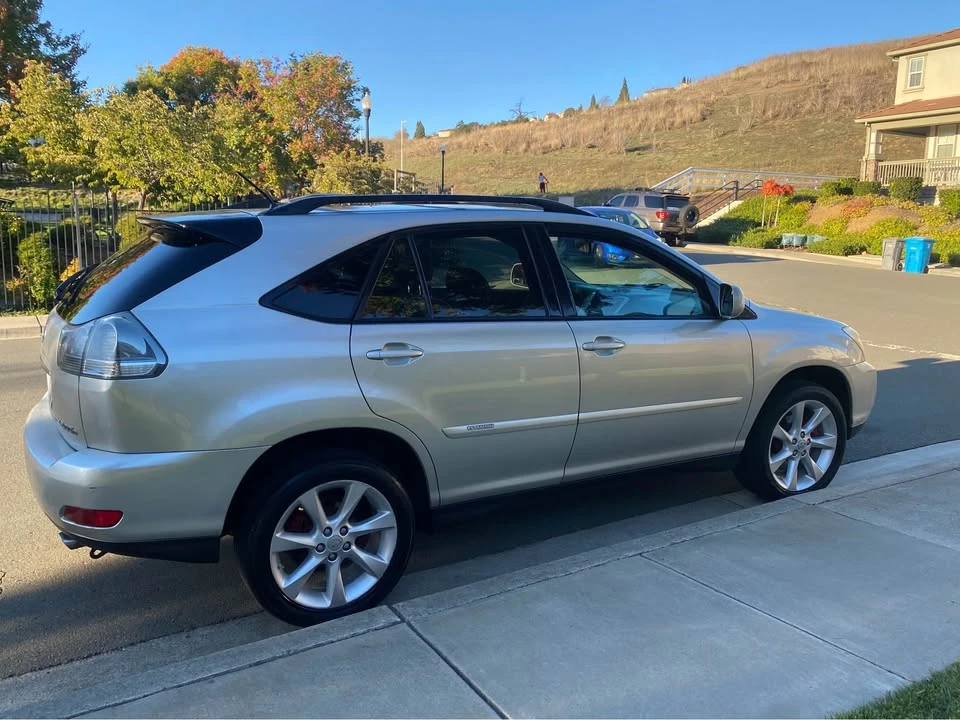 2007 Lexus RX 2nd Gen - Image 4 of 7