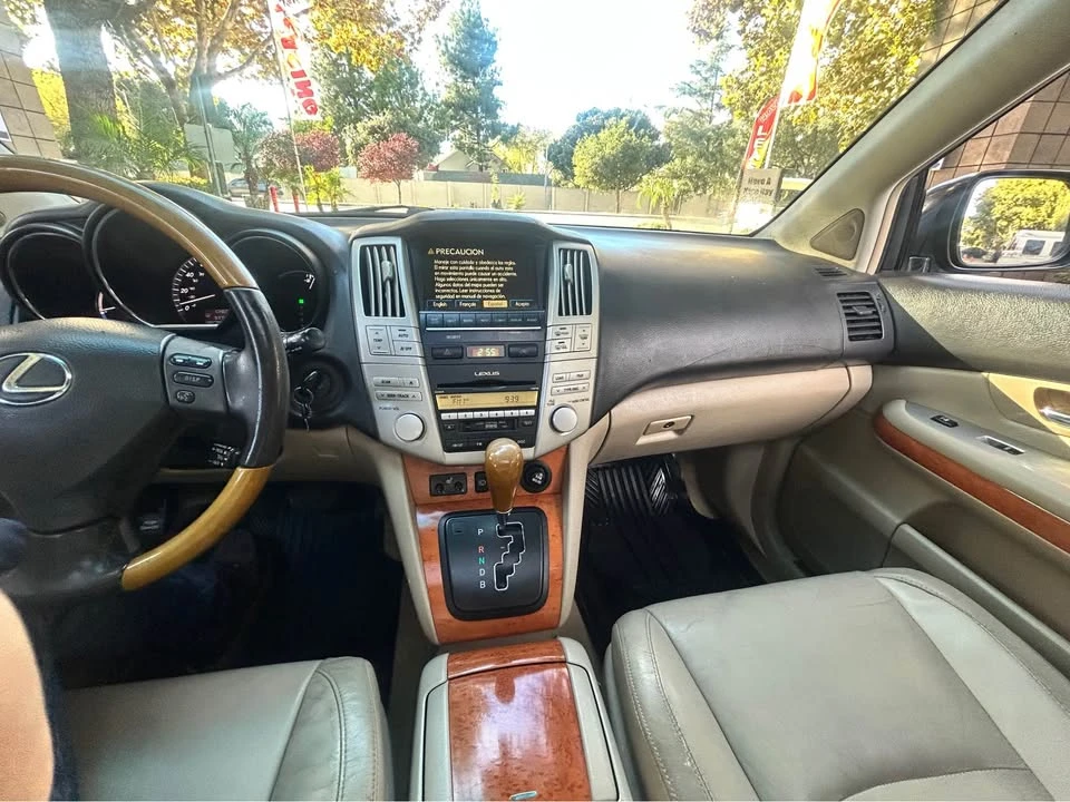 2007 Lexus RX 2nd Gen - Image 10 of 13