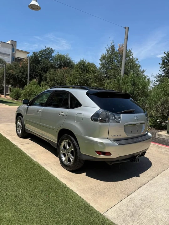 2007 Lexus RX 2nd Gen - Image 4 of 13