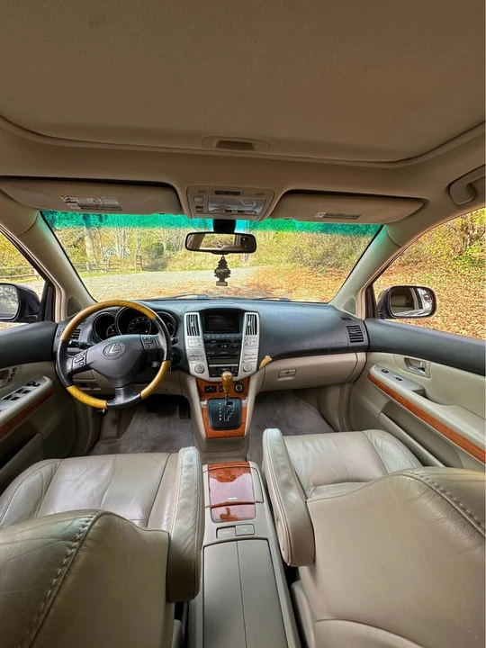 2007 Lexus RX 2nd Gen - Image 8 of 16