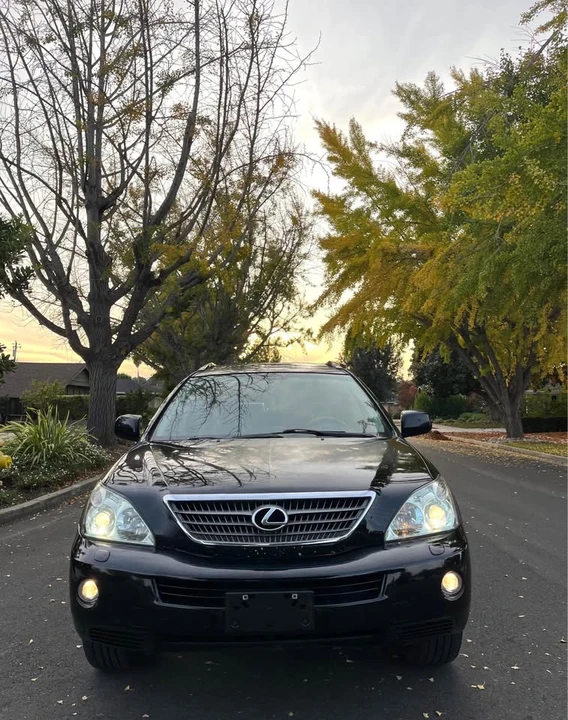 2007 Lexus RX 2nd Gen - Image 2 of 18