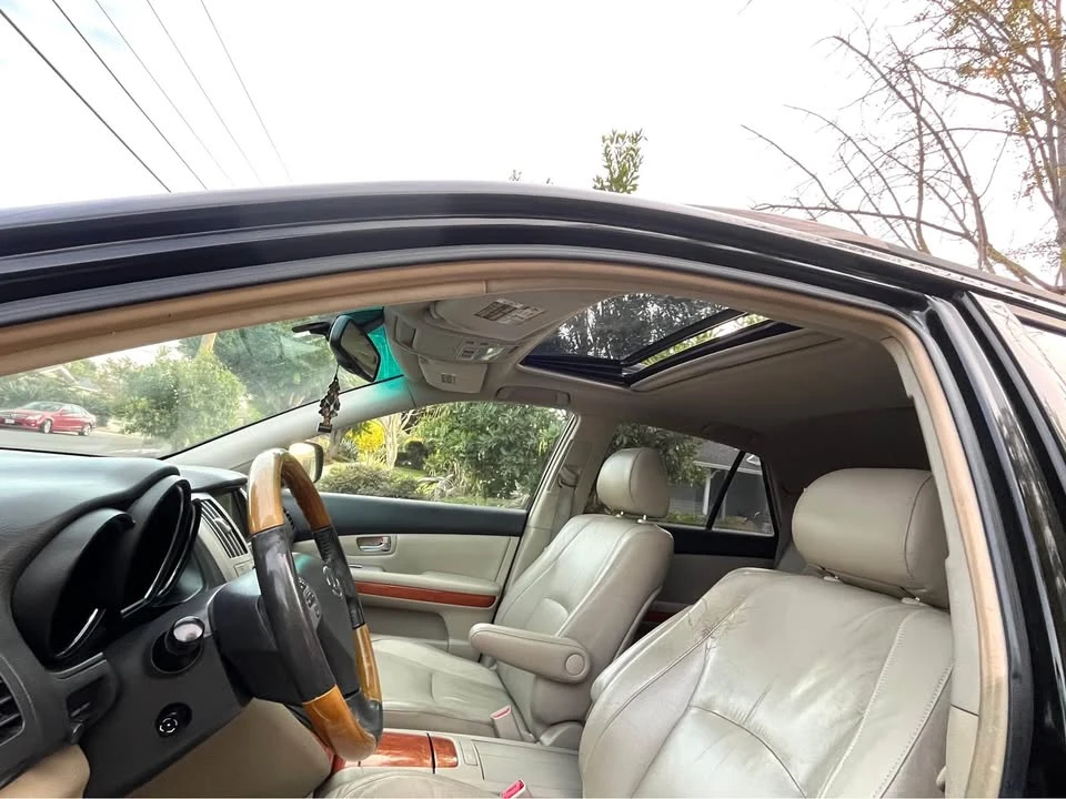 2007 Lexus RX 2nd Gen - Image 10 of 18