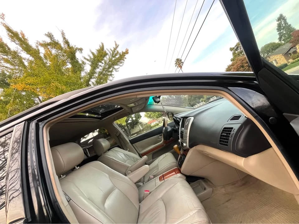 2007 Lexus RX 2nd Gen - Image 16 of 18