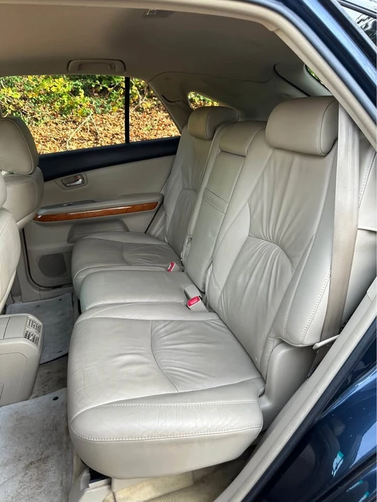 2007 Lexus RX 2nd Gen - Image 13 of 16