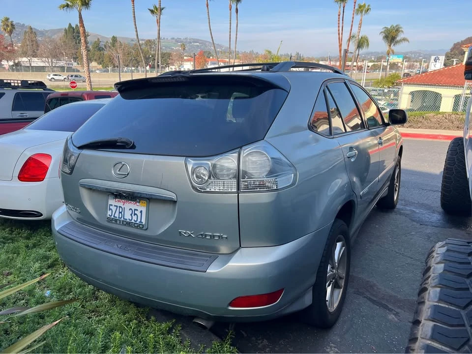 2007 Lexus RX 2nd Gen - Image 4 of 10