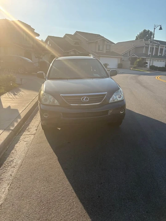 2007 Lexus RX 2nd Gen - Image 2 of 4