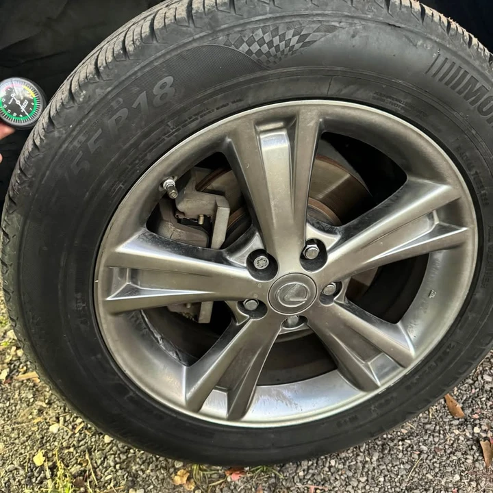 2007 Lexus RX 2nd Gen - Image 16 of 20