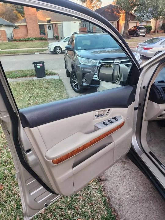 2007 Lexus RX 2nd Gen - Image 15 of 16
