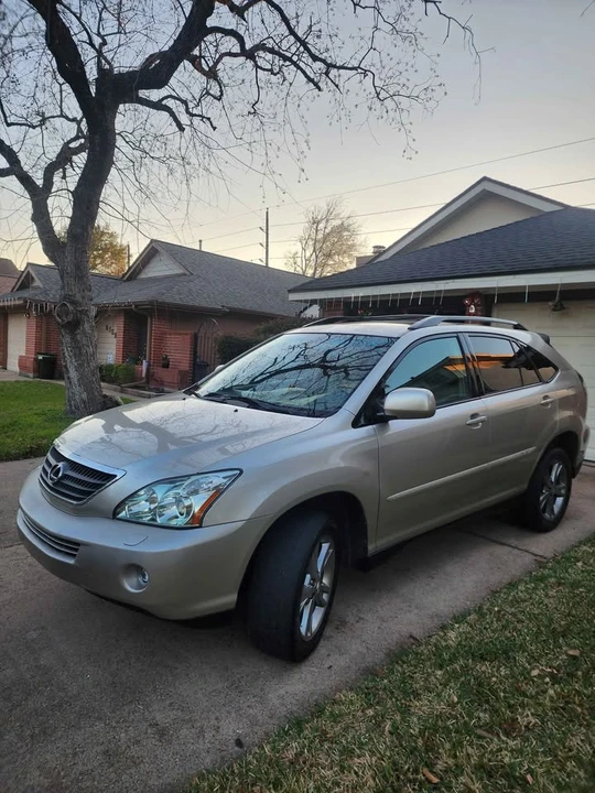 2007 Lexus RX 2nd Gen - Image 5 of 16