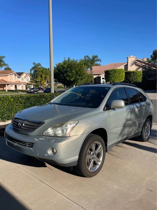2007 Lexus RX 2nd Gen - Image 3 of 16