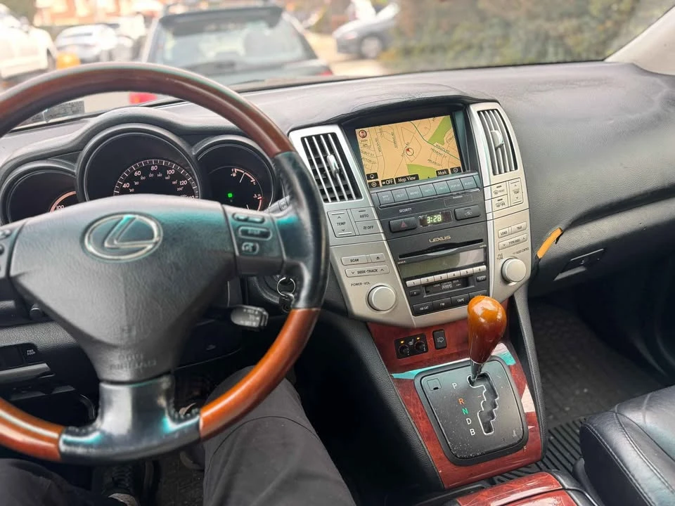 2007 Lexus RX 2nd Gen - Image 5 of 7