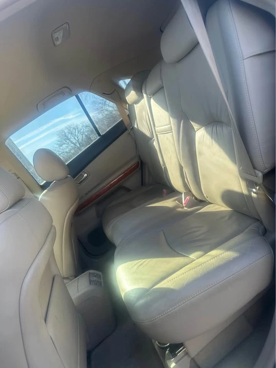2007 Lexus RX 2nd Gen - Image 12 of 15