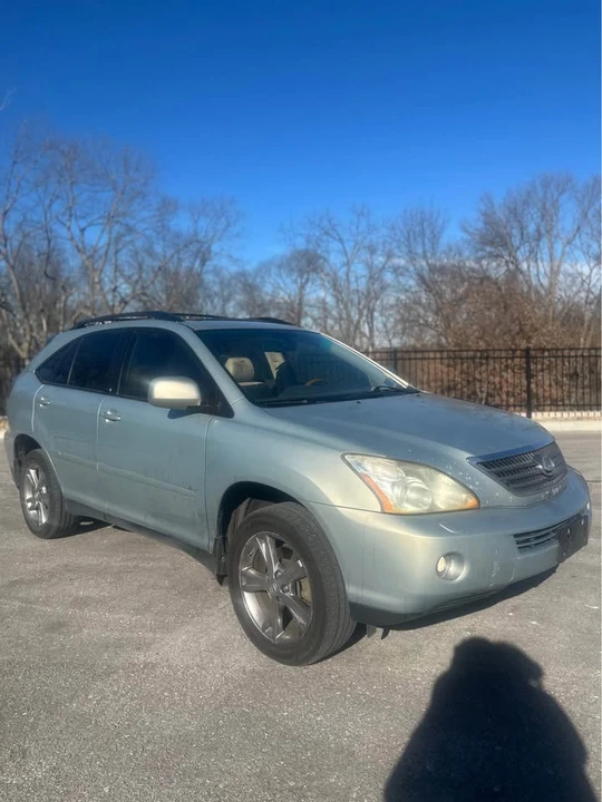 2007 Lexus RX 2nd Gen - Image 2 of 15