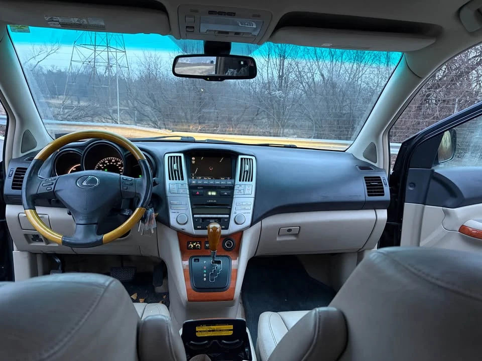2007 Lexus RX 2nd Gen - Image 12 of 16