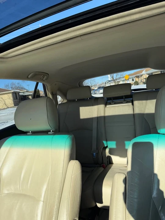 2007 Lexus RX 2nd Gen - Image 11 of 20