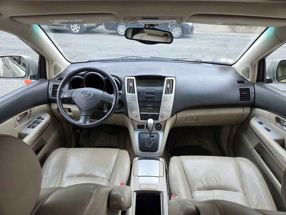 2007 Lexus RX 2nd Gen - Image 8 of 12