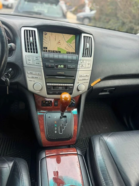 2007 Lexus RX 2nd Gen - Image 2 of 7