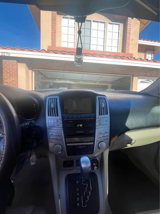 2007 Lexus RX 2nd Gen - Image 8 of 9