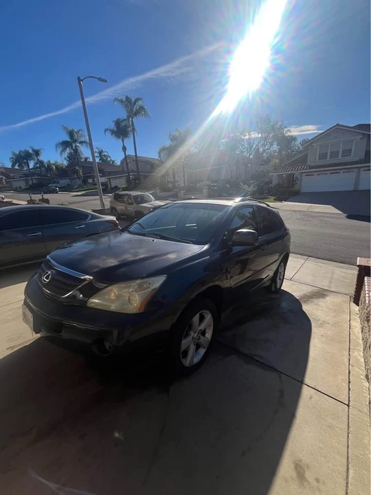 2007 Lexus RX 2nd Gen - Image 2 of 9