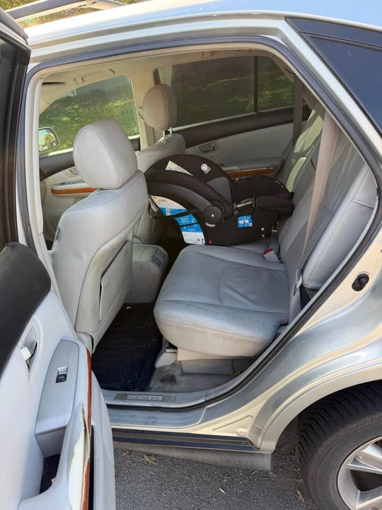2007 Lexus RX 2nd Gen - Image 7 of 9