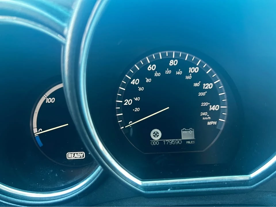 2007 Lexus RX 2nd Gen - Image 4 of 9