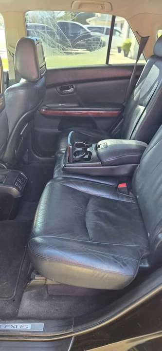 2007 Lexus RX 2nd Gen - Image 11 of 18