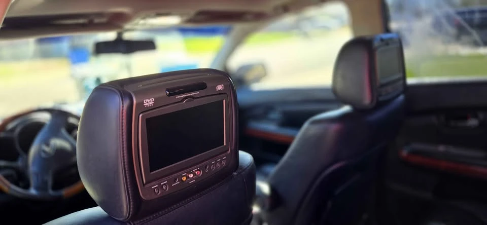 2007 Lexus RX 2nd Gen - Image 12 of 18