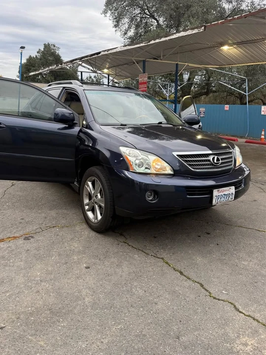 2007 Lexus RX 2nd Gen - Image 2 of 20