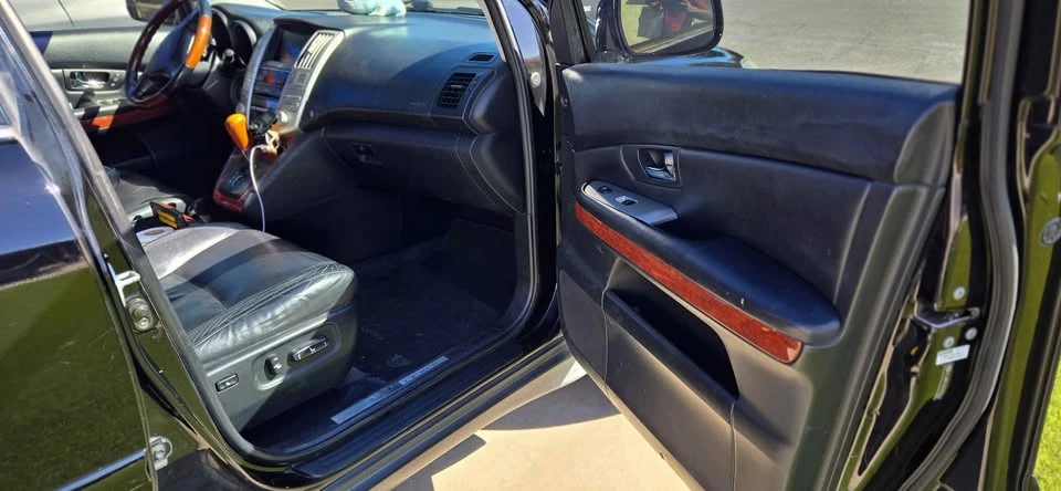2007 Lexus RX 2nd Gen - Image 10 of 18
