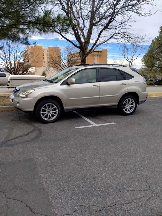 2007 Lexus RX 2nd Gen - Image 4 of 16