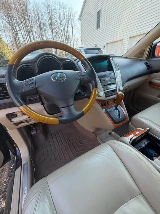 2007 Lexus RX 2nd Gen - Image 7 of 8