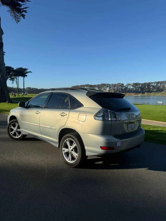 2007 Lexus RX 2nd Gen - Image 2 of 20