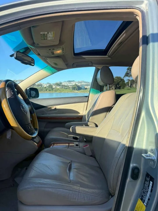 2007 Lexus RX 2nd Gen - Image 10 of 20