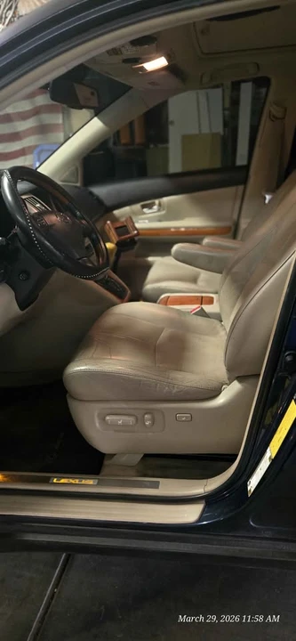 2007 Lexus RX 2nd Gen - Image 7 of 10