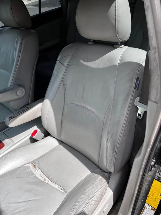 2007 Lexus RX 2nd Gen - Image 13 of 14