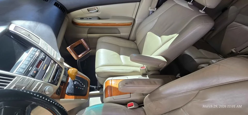 2007 Lexus RX 2nd Gen - Image 6 of 10