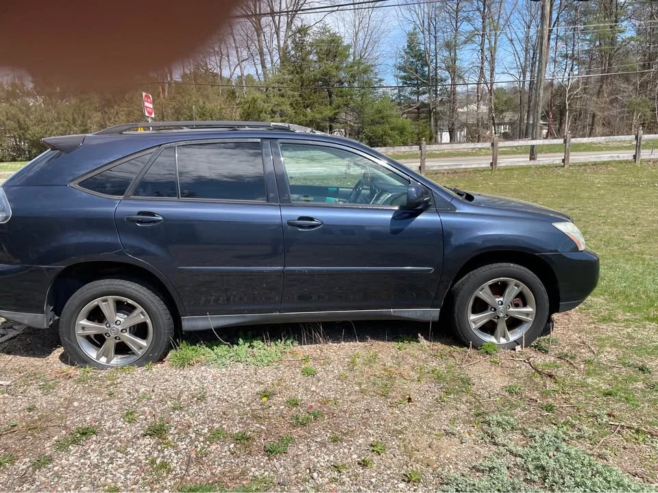 2007 Lexus RX 2nd Gen - Image 2 of 9