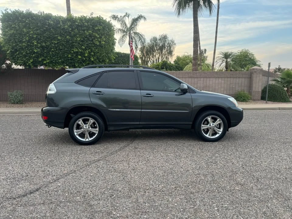 2007 Lexus RX 2nd Gen - Image 7 of 16